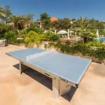 De Standing Face A La Baie De St-tropez, Vue Mer, Jardin Et Piscine. Apartman