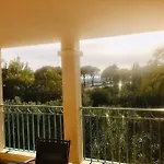 De Standing Face A La Baie De St-tropez, Vue Mer, Jardin Et Piscine. Apartman